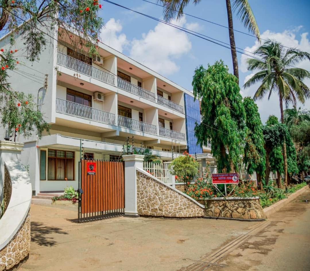 Kilimanjaro Crane Hotel Moshi Exterior photo